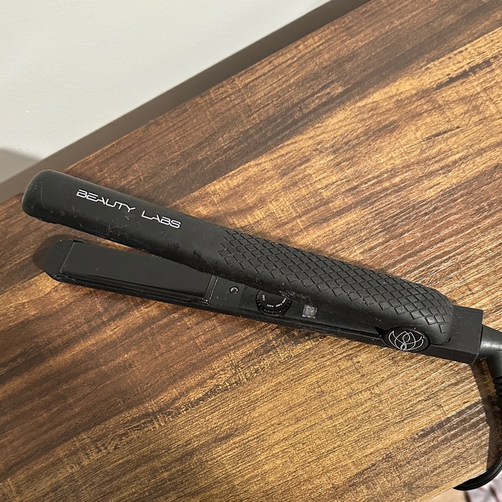 Black Hair Straightener